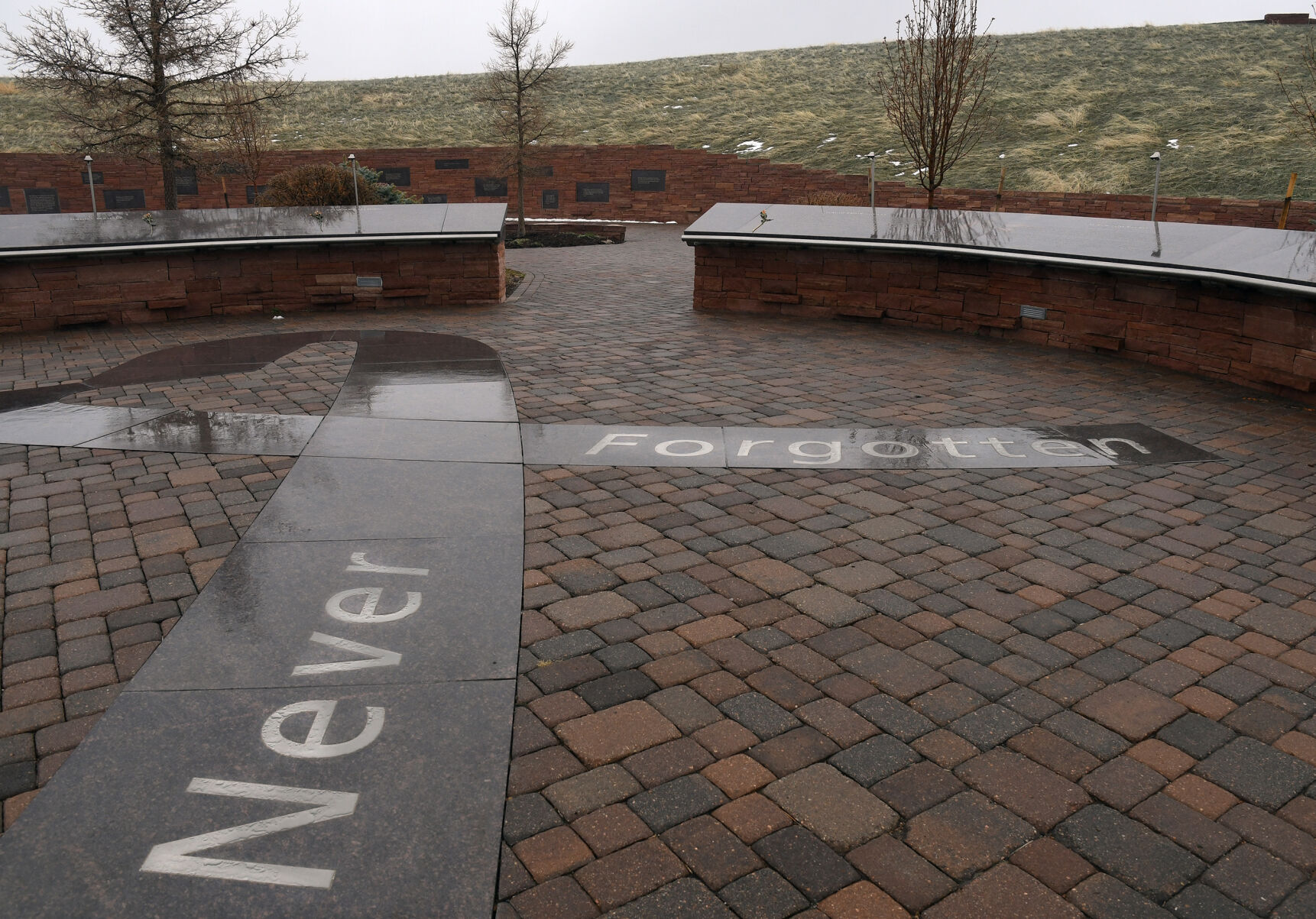 COLUMBINE-MEMORIAL-04192021-KS-020